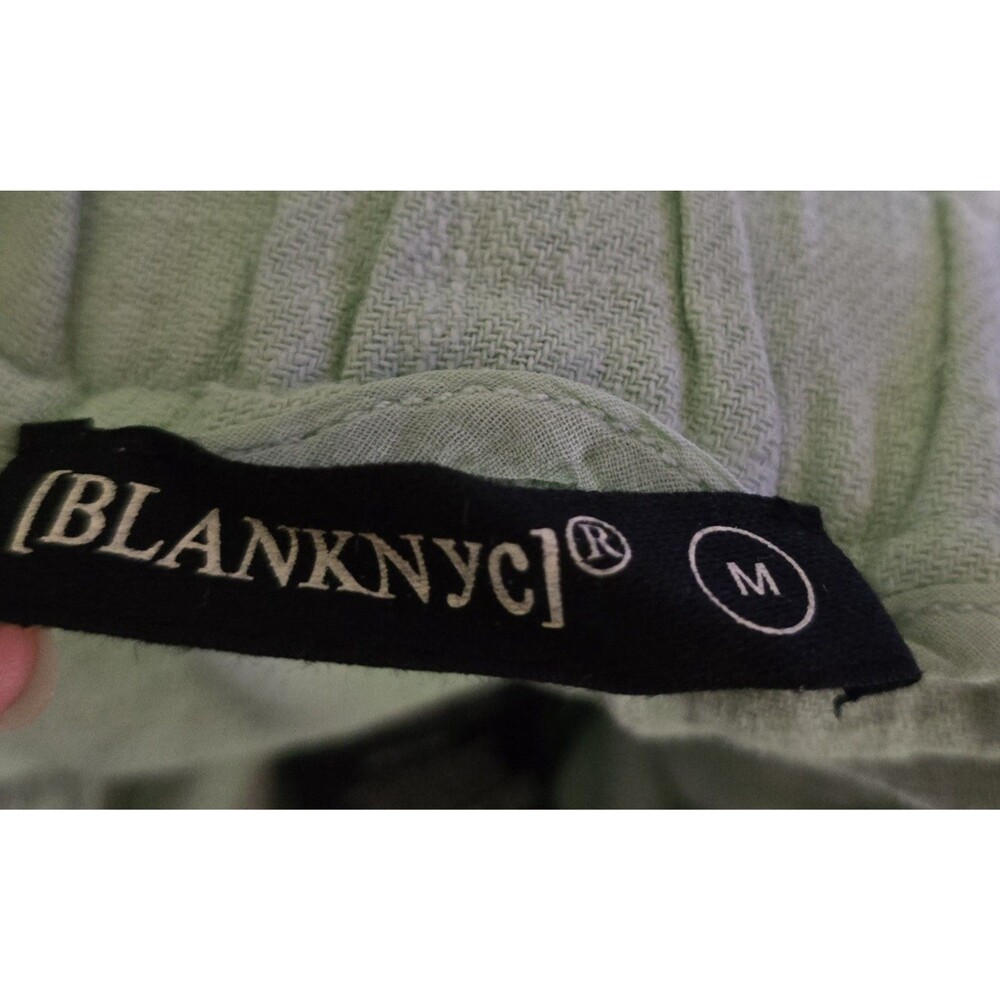BLANK NYC Women’s Size Medium Paperbag Waist Twill Shorts Mint Green NWT - Picture 5 of 7